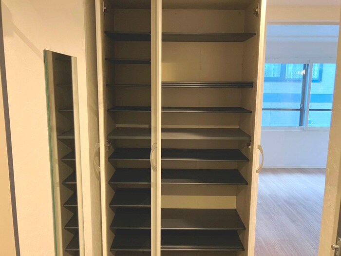 物件内観写真21　(靴箱)