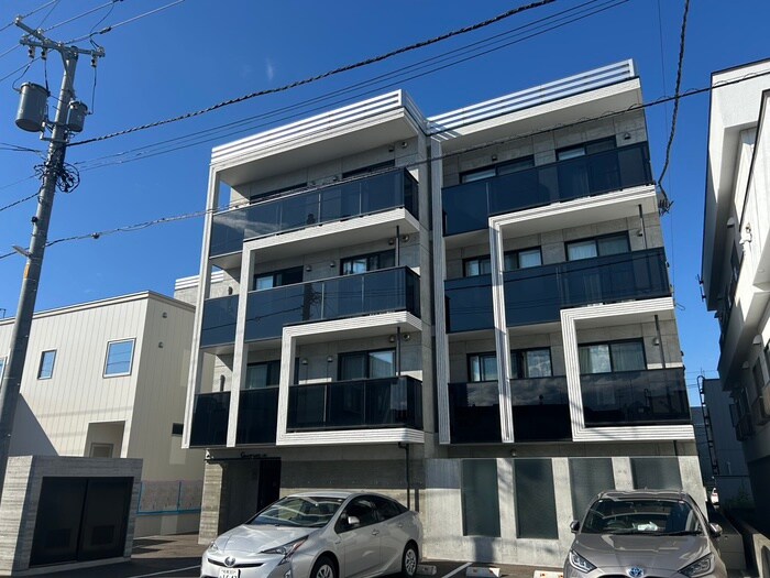 物件外観写真1　(外観写真)