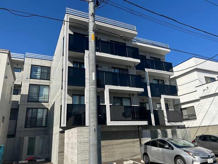 物件外観写真2　(外観写真)