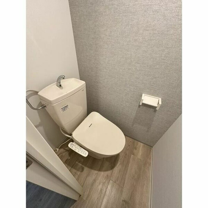 物件内観写真12　(トイレ)