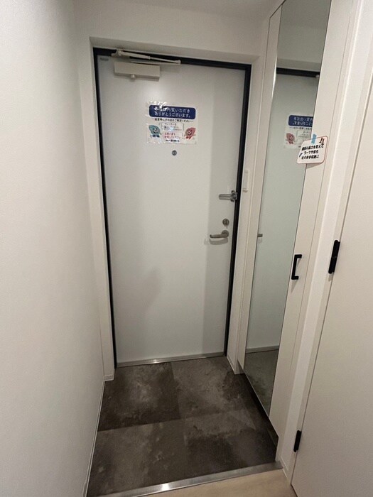 物件内観写真22　(玄関)