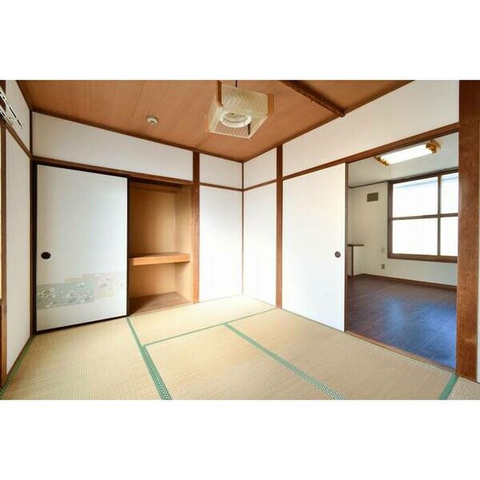 物件内観写真9　(居室)