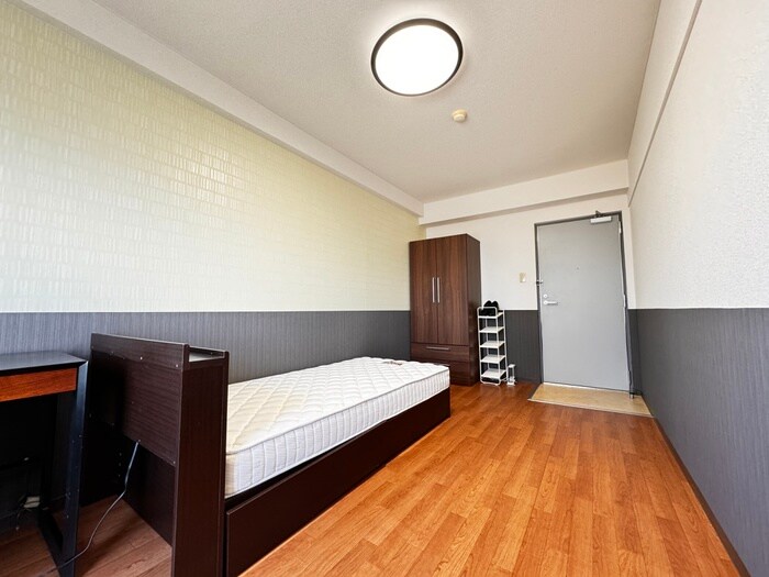 物件内観写真9　(居室)