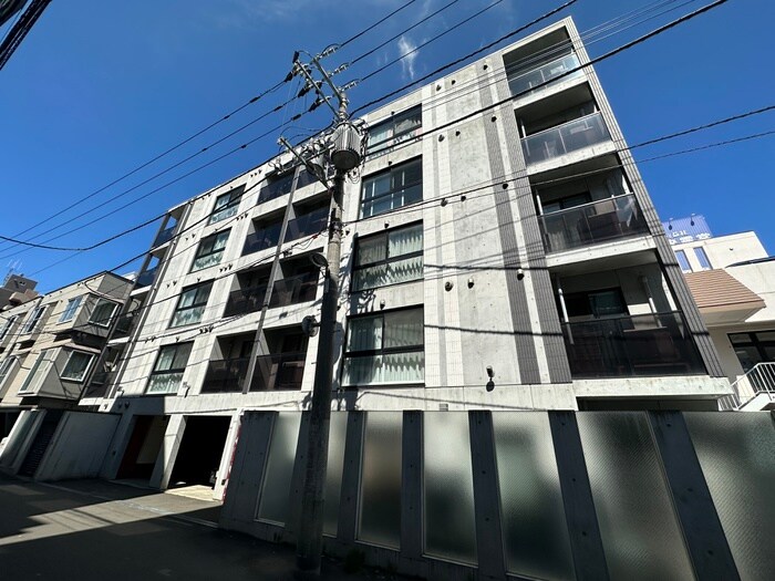 物件外観写真2　(外観写真)