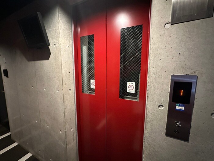 物件外観写真6　(建物設備)