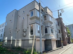 ララコム学園前１外観写真