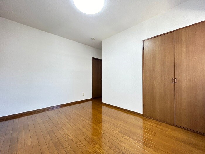 物件内観写真19　(居室)