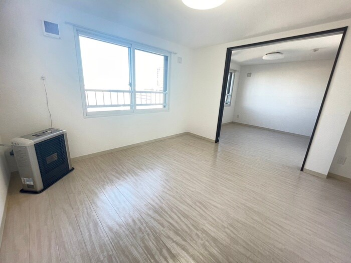 物件内観写真15　(居室)