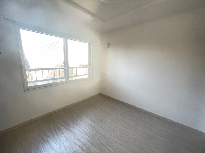 物件内観写真17　(居室)