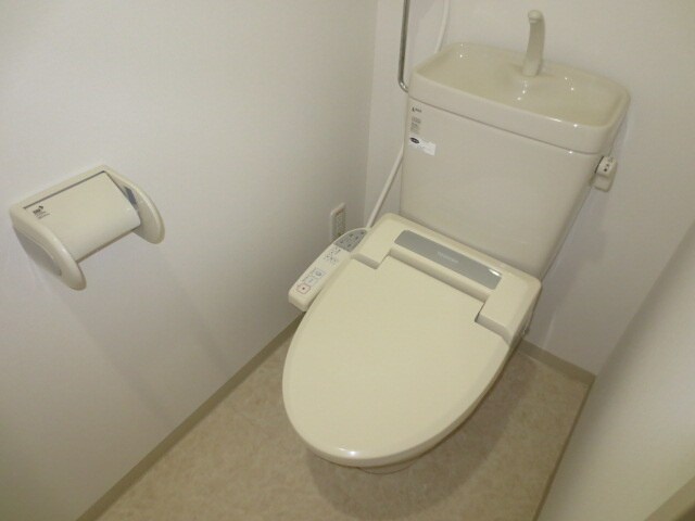 物件内観写真15　(トイレ)