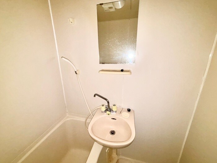 物件内観写真14　(洗面)