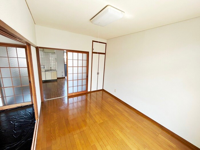 物件内観写真7　(居室)