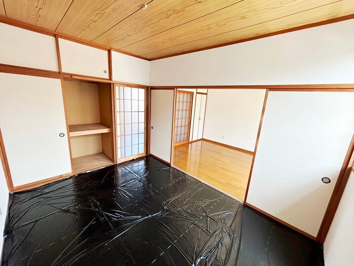 物件内観写真10　(居室)