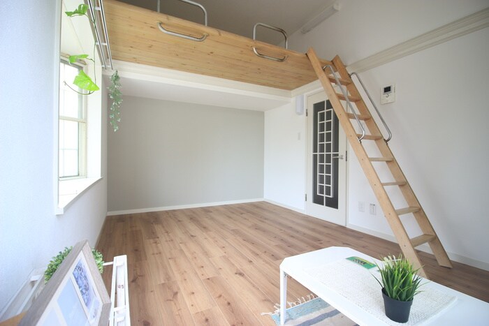 物件内観写真7　(居室)