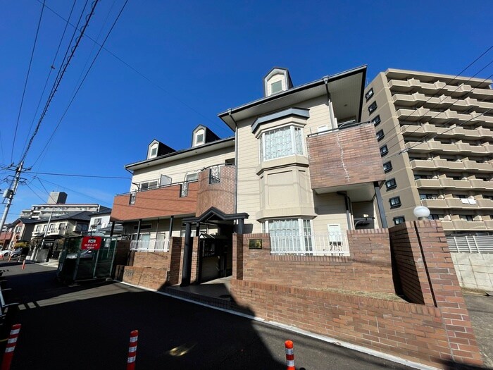 物件外観写真3　(外観写真)