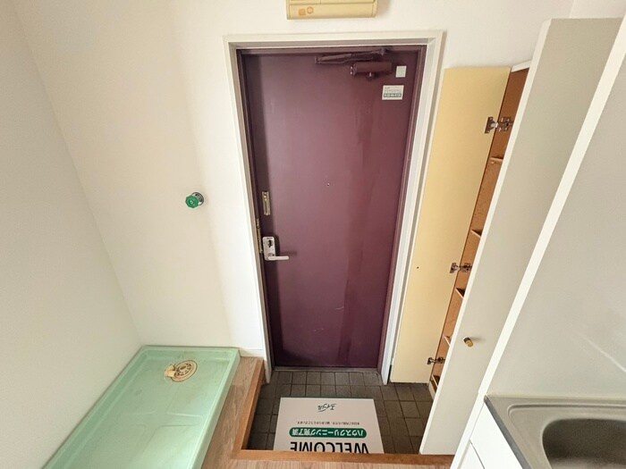 物件内観写真21　(玄関)