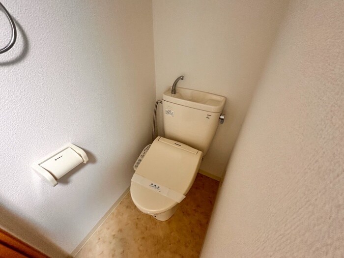 物件内観写真15　(トイレ)