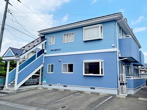 キャトルセゾン外観写真