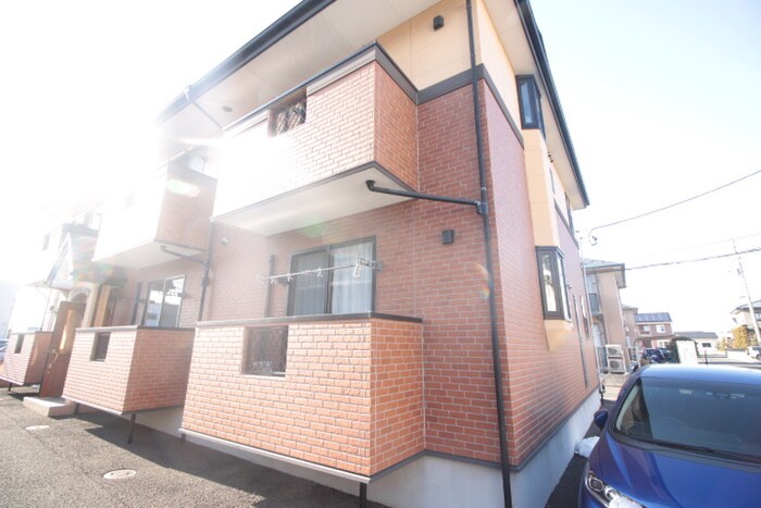 物件外観写真6　(外観写真)