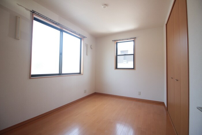 物件内観写真13　(居室)