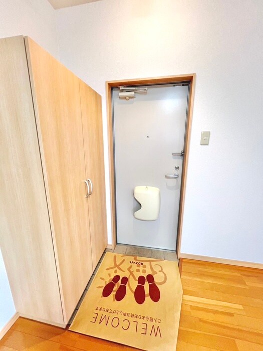物件内観写真17　(玄関)