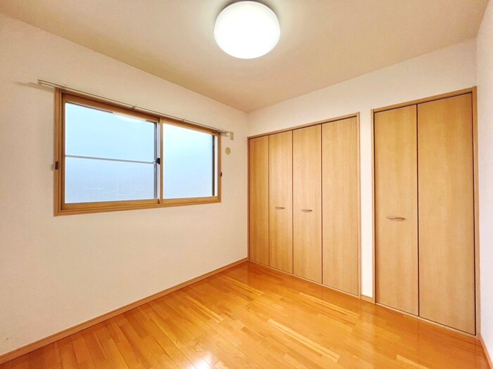 物件内観写真19　(居室)