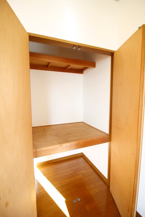 物件内観写真11　(収納)