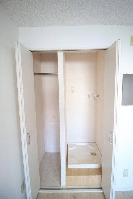 物件内観写真9　(収納)