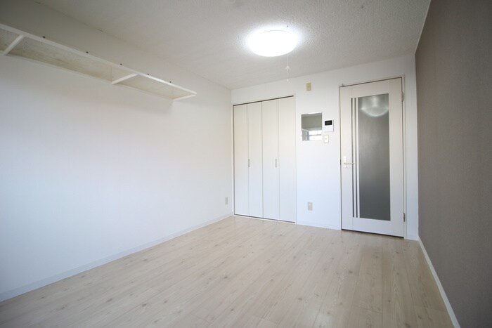 物件内観写真18　(居室)