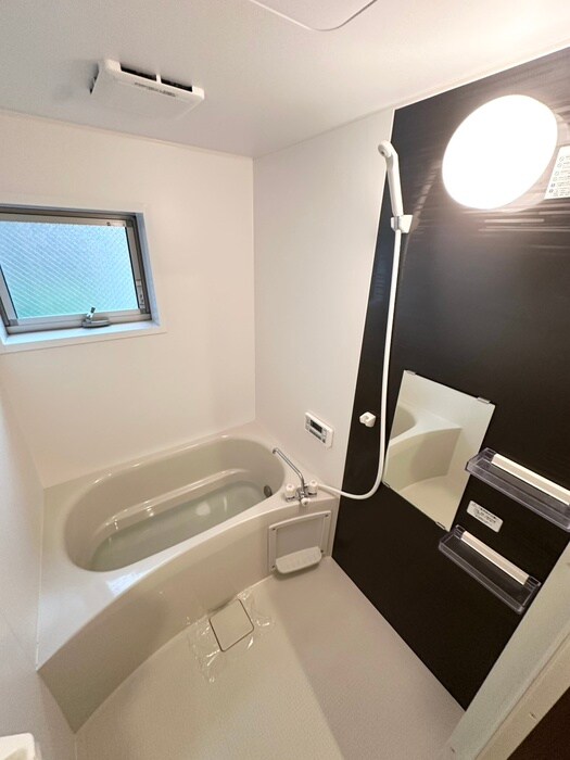 物件内観写真13　(バス／シャワールーム等)
