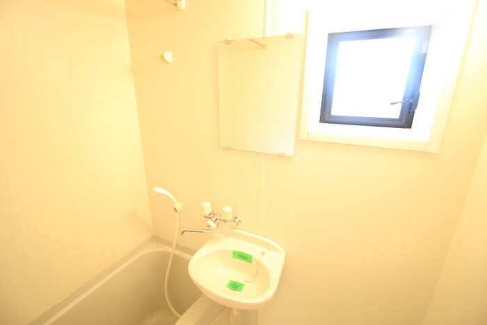 物件内観写真15　(洗面)