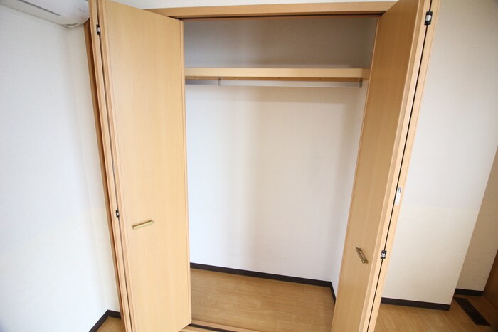 物件内観写真9　(収納)