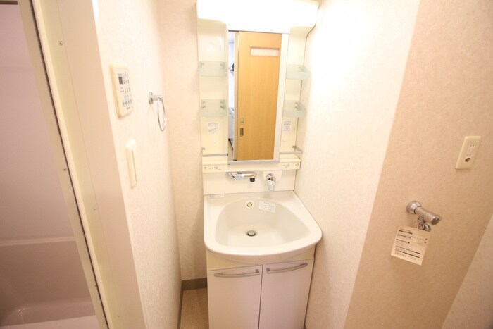 物件内観写真12　(洗面)