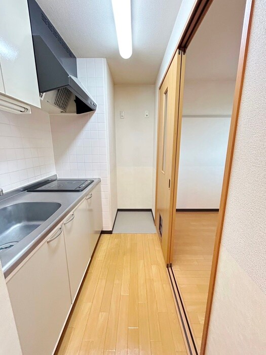 物件内観写真17　(廊下)