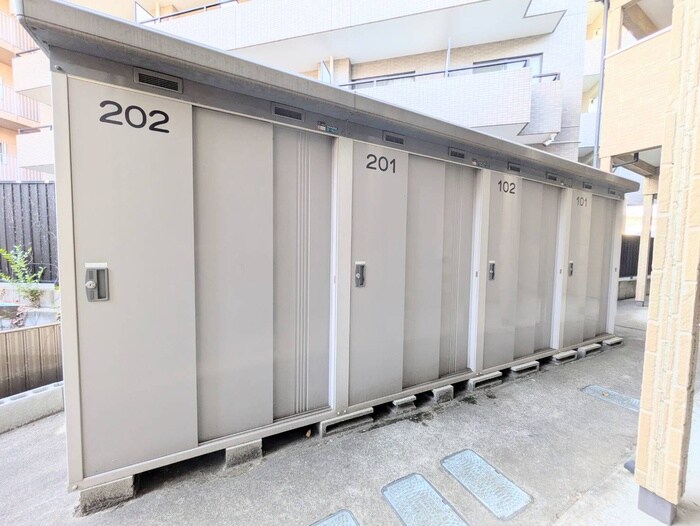 物件外観写真4　(建物設備)