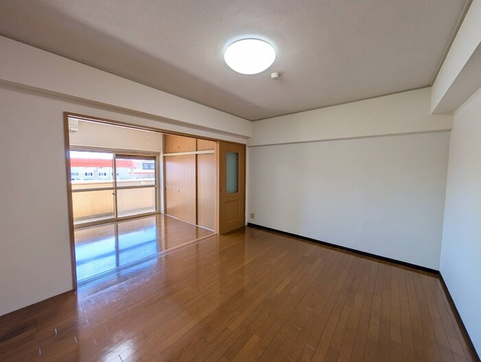 アーバンハイツ中野栄の居室