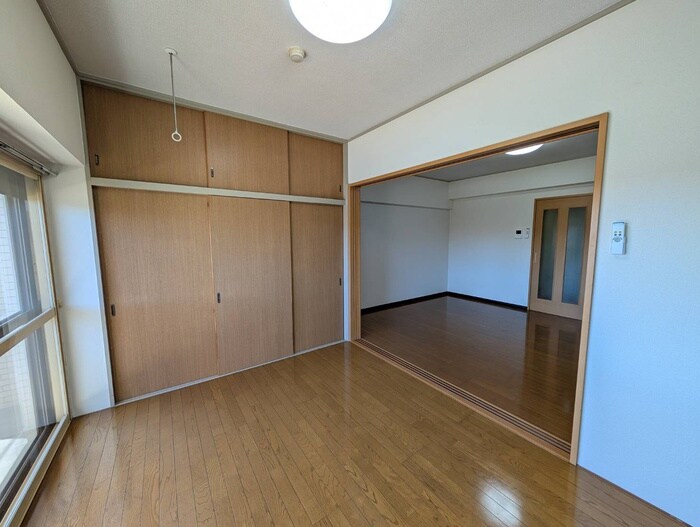 アーバンハイツ中野栄の居室