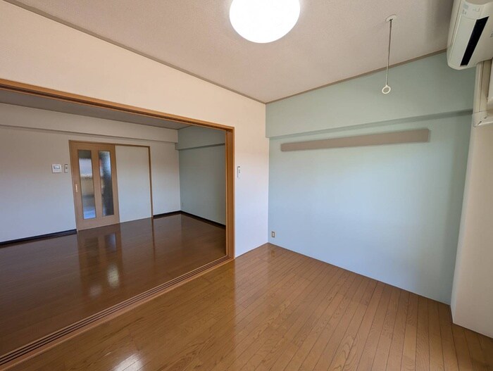 物件内観写真18　(居室)