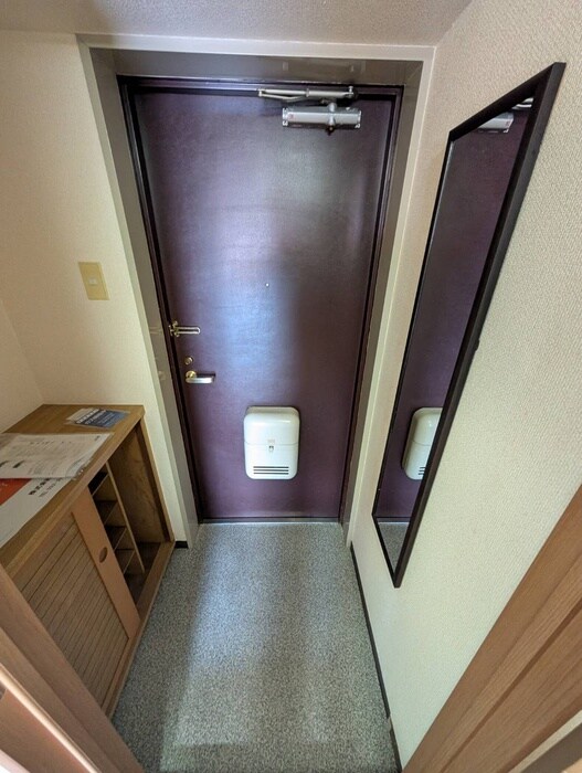 物件内観写真21　(玄関)