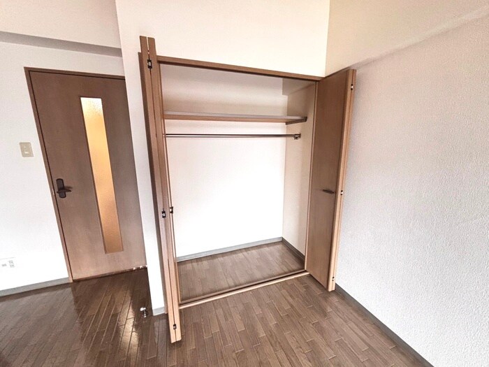 物件内観写真11　(収納)