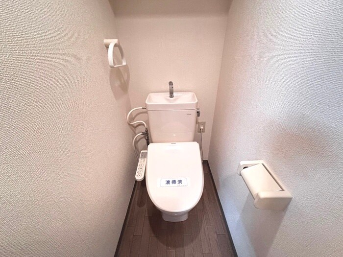 物件内観写真14　(トイレ)