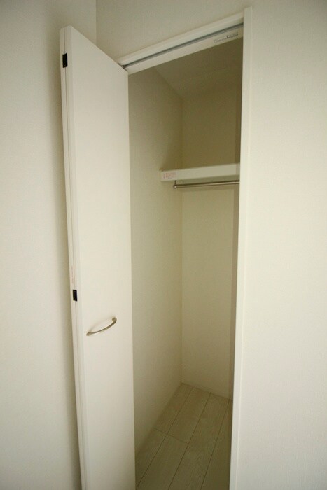 物件内観写真10　(収納)