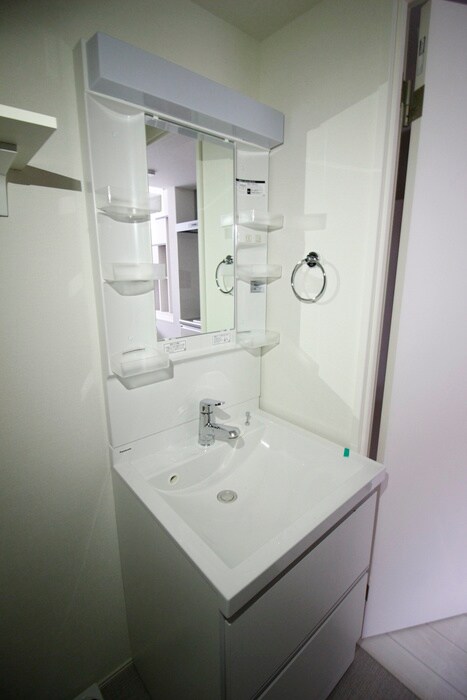 物件内観写真14　(洗面)