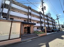 ロイヤルハイツ米ケ袋の外観写真