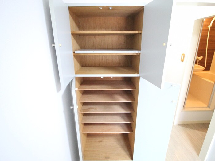 物件内観写真15　(靴箱)