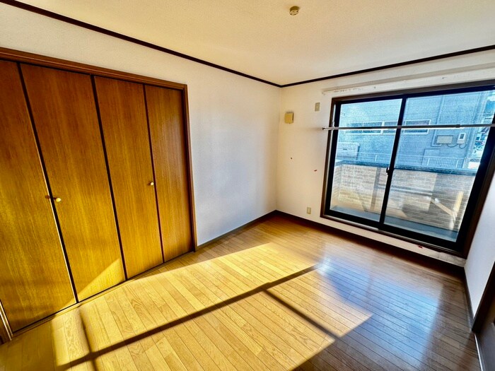 物件内観写真8　(居室)