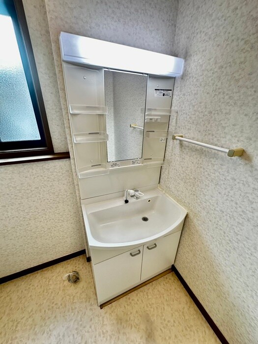 物件内観写真14　(洗面)