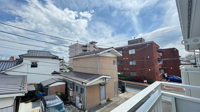 物件内観写真21　(室内からの展望)