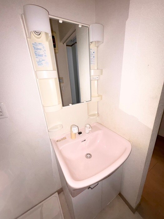 物件内観写真13　(洗面)