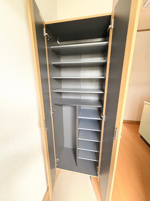 物件内観写真17　(靴箱)